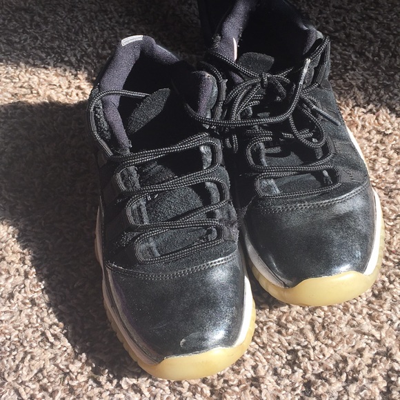 Jordan 11 - Picture 1 of 4